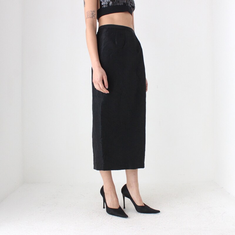 Cream Skirt in Tech Taffeta