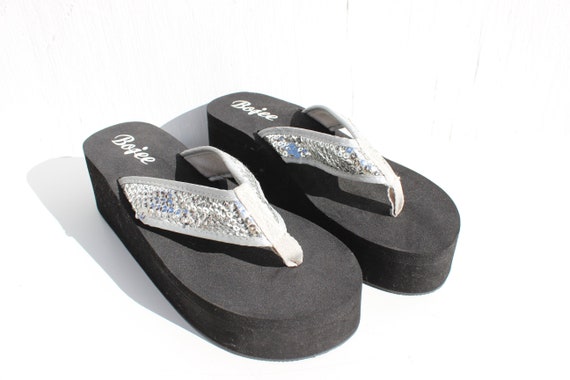 chunky platform flip flops