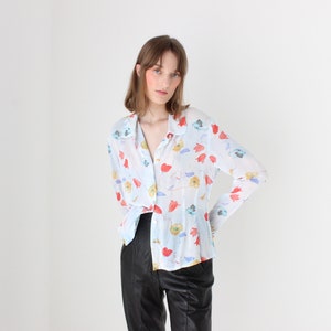 Equipmentの90年代パステルフローラルボタンアップブラウス