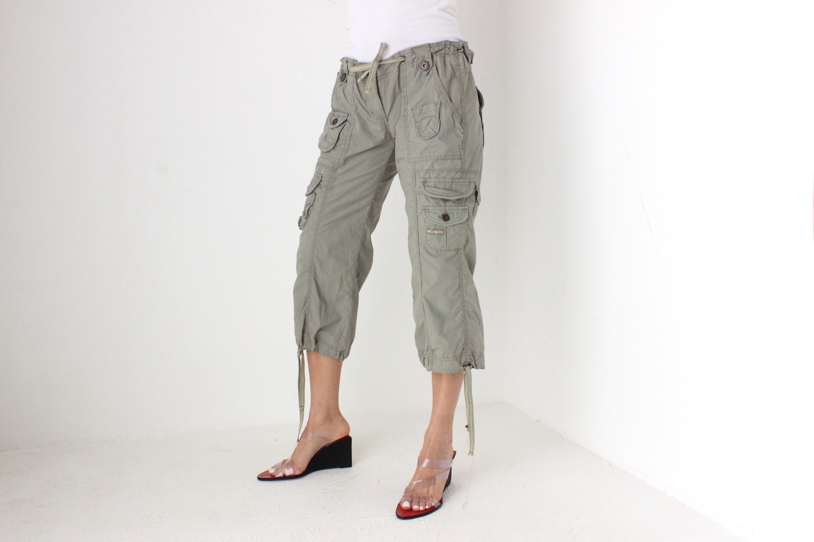 Three-Quarter Cargo Pants