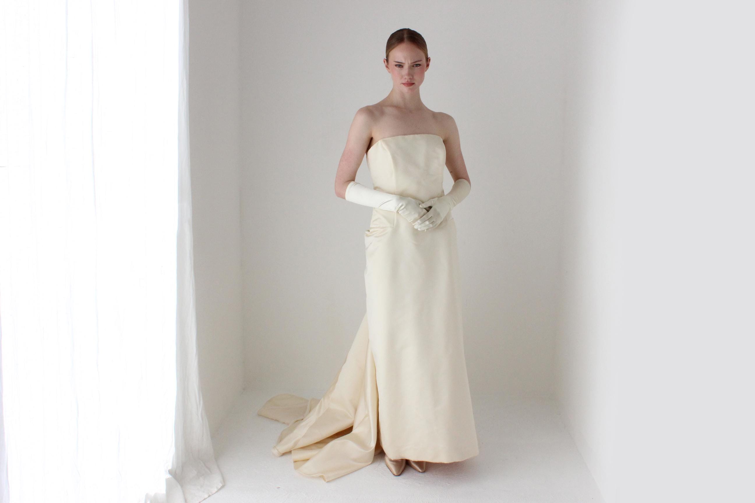 Vera wang wedding dress - Etsy 日本 Vera wang wedding dress - Etsy 日本