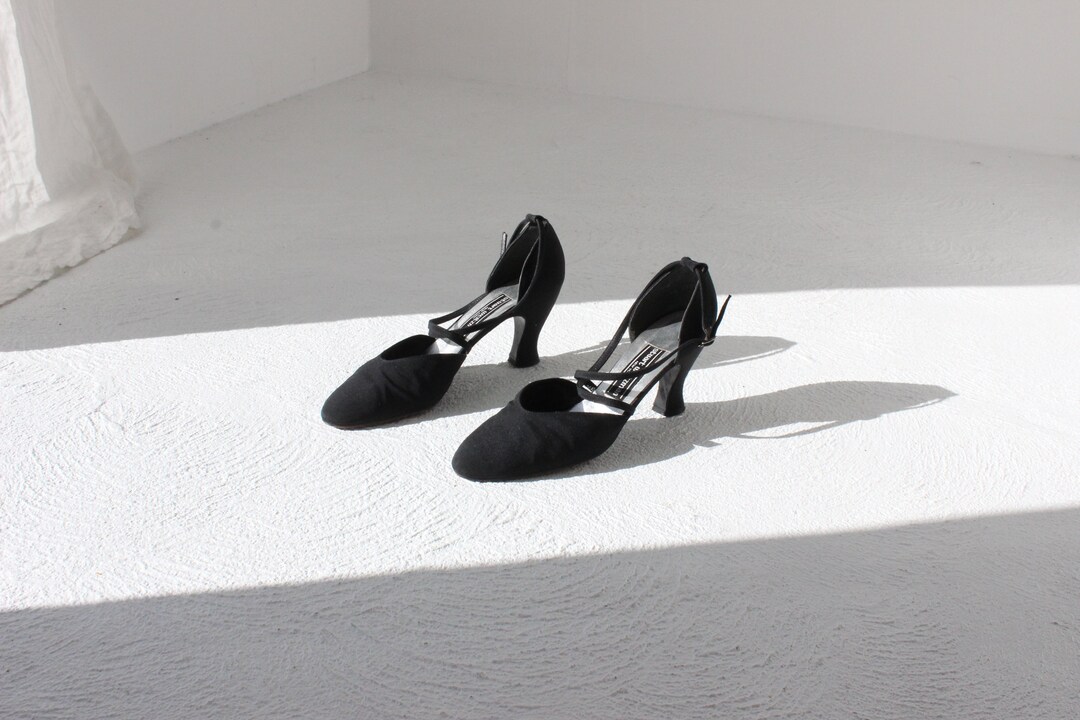 STUART WEITZMAN エンヘリッシュフラットフォムサンタル Amazon.com | Stuart Weitzman Squarehigh Platform 95 Slide