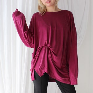 Robe ou haut surdimensionné minimaliste en jersey tissé 90s en soie pure Luscious années 90 en magenta - Unisexe