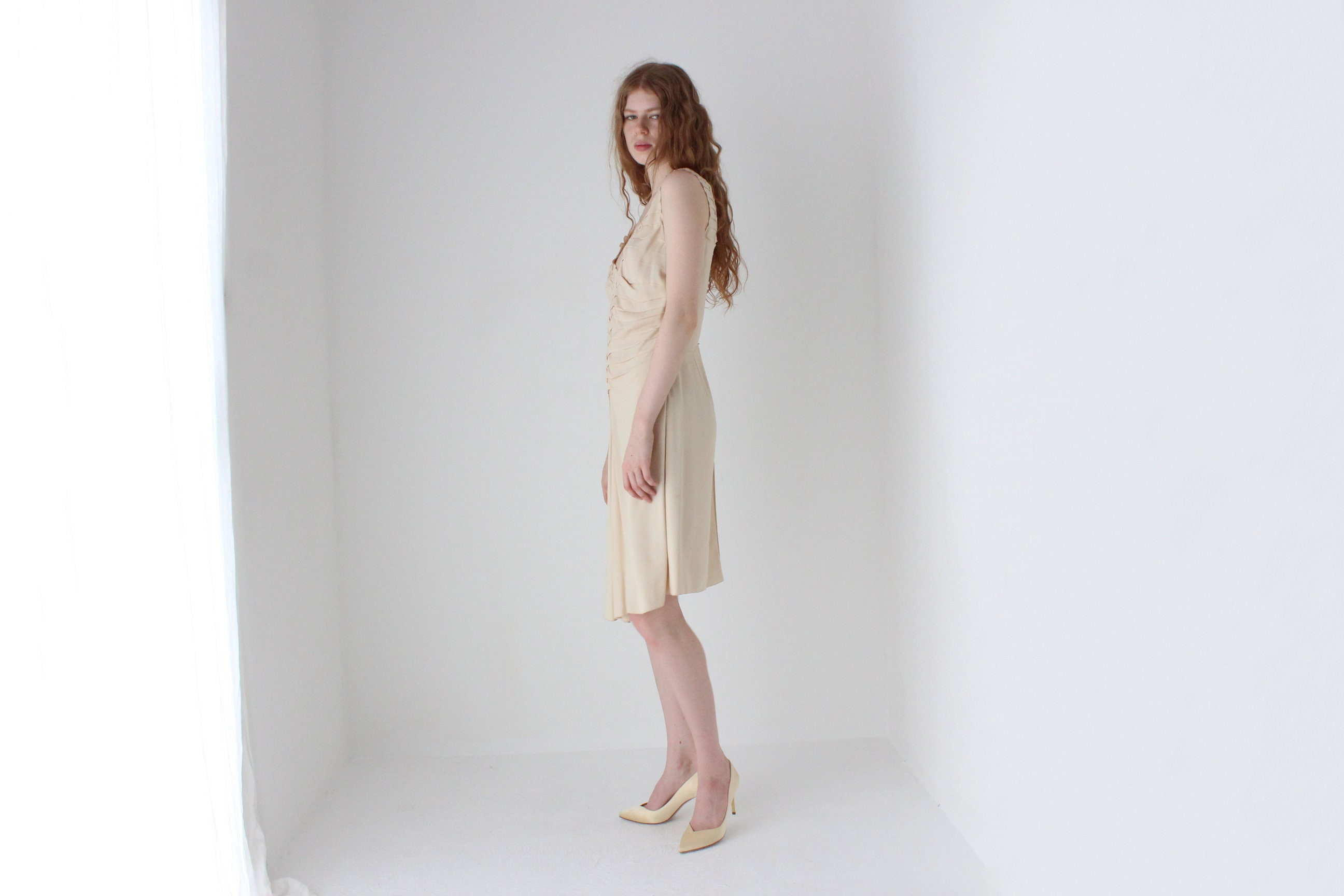 ワンピース Prada Cream Silk Dress PRADA S/S 2006 Vintage Cream Crepe Textured Plunge V Neck