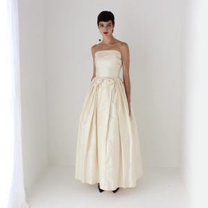 Divine 1990s Vintage Cream Silk Taffeta Strapless Bridal Gown w/ Matching Organza Shawl