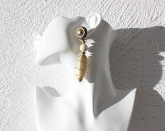 80s Oversized & Abstract Wearable Art Dangly Cream and Gold Clip On Earrings