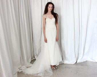 2000s Fairycore Tulle, Lace & Sequin Mermaid Vintage Wedding Dress w/ Train by Galina Signature