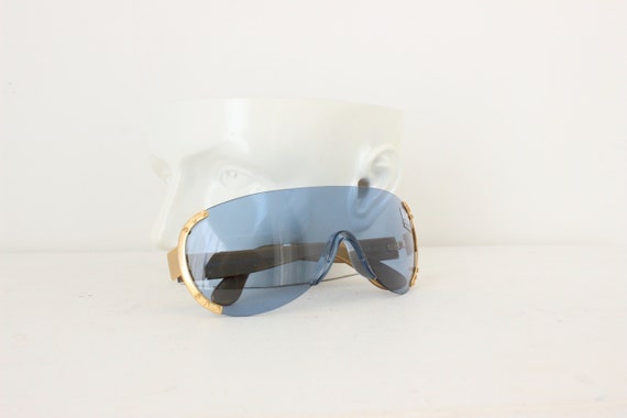 Early 90s Dolce and Gabbana [D&G] Blue Lens Overs… - image 7