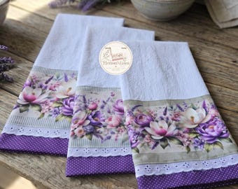 Handmade Cotton Tea Towel – One of a Kind Kitchen Towel – Decorative Dish Towel with Printed Fabric Panel and Lace Trim – OOAK Gift