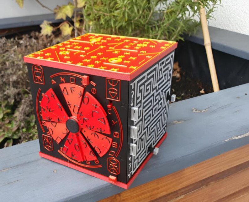 The Riddlers Riddle Riddle Box - Etsy Canada