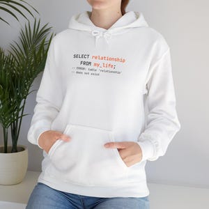 Bluza z kapturem z błędem SQL | Zabawny programista, inżynier oprogramowania, humorystyczny sweter z kodowaniem zdjęcie 10
