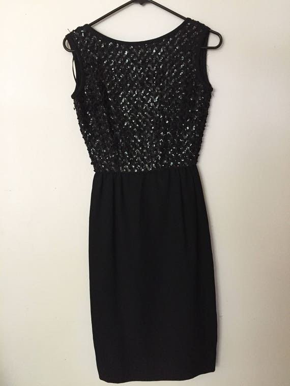 Sexy Sequin-Top 1960's Wiggle Dress