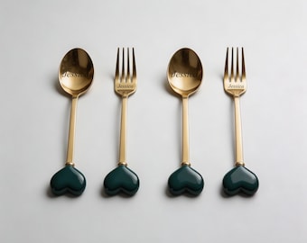 Benutzerdefinierte Name Edelstahl Löffel & Gabel mit Keramik Herz Griff Besteck Set, Essgeschirr, Besteck Geschenk, Küche Geschenk, Geschenk Gastgeberin