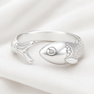Sterling Silver Fish Ring Adjustable Koi Fish Ring Cute Ocean Animal Jewelry Minimalist Sea Life Ring Beach Jewelry Gift for Her