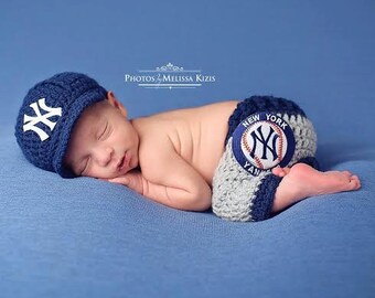 Yankees Outfit Uniform Set - Newborn Baby Photo Prop New York Hat Cap Pants Knitted Crochet, Baby Gift, Photo Prop, Handmade