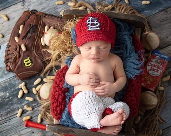 Newborn Baby St. Louis Cardinals Outfit Uniform Set, Hat, Cap, Pants, Knitted Crochet, Baby Gift, Photo Prop, Photo Shoot, Baseball