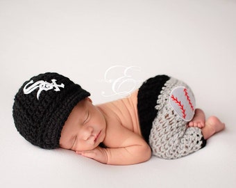 Chicago White Sox Outfit Uniform Set - Hat, Pants - Knit / Crochet - Baby Gift / Photo Prop / Photo Shoot - Baseball - Newborn Size Only