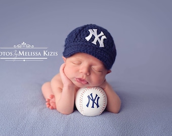 Yankees Baby Hat Cap Outfit New York Yankees Baby Gift Newborn Baseball Photo Prop Hand Knitted Knit Crochet Handmade Photo Ideas Brim