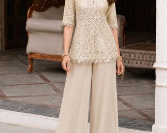 Zubina off white indische Hochzeit Outfit Indo Western Kurta Top und Palazzo Set Brautjungfer tragen Indische Fusion kurta set Spiegelarbeit Coord Set