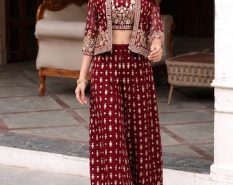 Mustaffa maroon Indische Fusion Outfit Crop Top Plazzo Set Indische Abendgarderobe Outfit IndoWestern Party Wear Shrug Cape Top mit Palazzo-Set