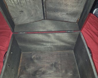 Baú vintage com tampa em forma de cúpula, em vime trançado em espinha de peixe, estilo boho, para decoração de casa, porta-joias em estilo chinoiserie com fecho de latão.