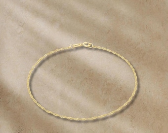 9Ct Yellow Gold Twist Curb Chain Bracelet || Delicate and Lightweight || 18Cm || 7" Inch ||