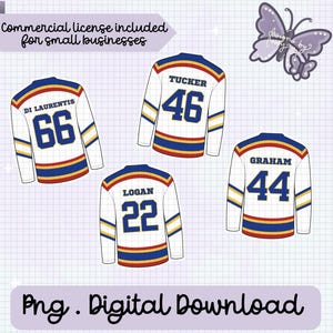 Può includere: Quattro maglie da hockey bianche con dettagli blu, gialli e rossi. Ogni maglia ha un nome e un numero diversi: Di Laurentis 66, Tucker 46, Logan 22 e Graham 44. L'immagine include il testo "Commercial license included for small businesses" e "Png. Digital Download".