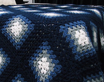 Manta cuadrada de abuela tejida a crochet