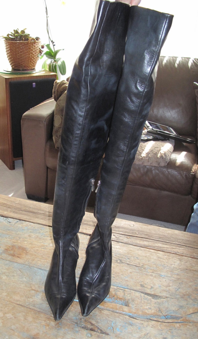 Black Leather Lined Over the Knee Pointed Toe Thigh High Boots Ladies US Size 7.5 Euro 38