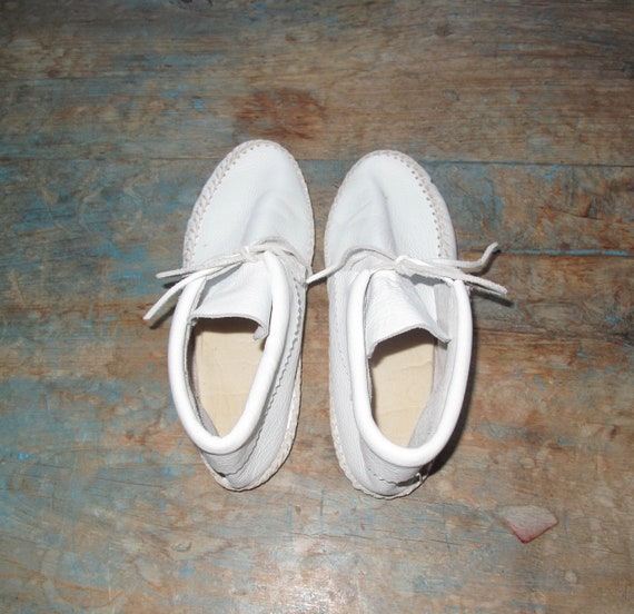 ladies indian moccasins