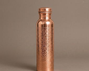 Handcrafted 100% Pure Copper Water Bottle 1000ml with Floral Engraving – Ayurvedic Tamba Water Bottle, Wellness Drinkware,
