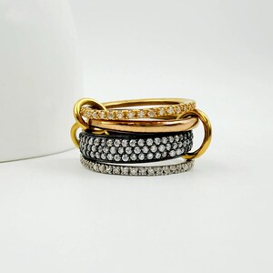 Set di anelli multi-maglia in oro 14 carati con diamanti: fasce intrecciate in argento sterling