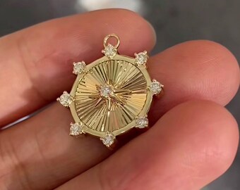 14K Gold Sunburst Medallion Pendant with Lab Grown Diamonds – Celestial North Star Design