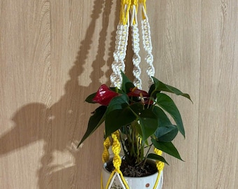 Handgemachte Makramee Blumenampel: 4 mm Baumwollkordel, Indoor Gartendeko, Geschenke für Mama