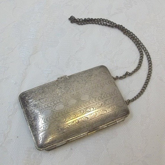 Antique Mother of Pearl Coin Purse Round Compact French Souvenir Memory Victorian Collectible Coin Purse Red Interior Memento DD 1465