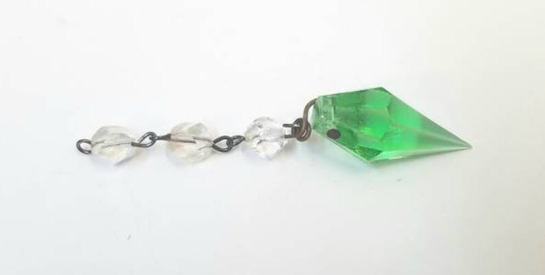 Green Chandelier Crystals Two Small Vintage Italian Green Spear Point Chandelier Crystal Prism Ab Beads Jewelry Suncatcher Wind Chimes Flashes Lighting Electronics Accessories Delage Com Br