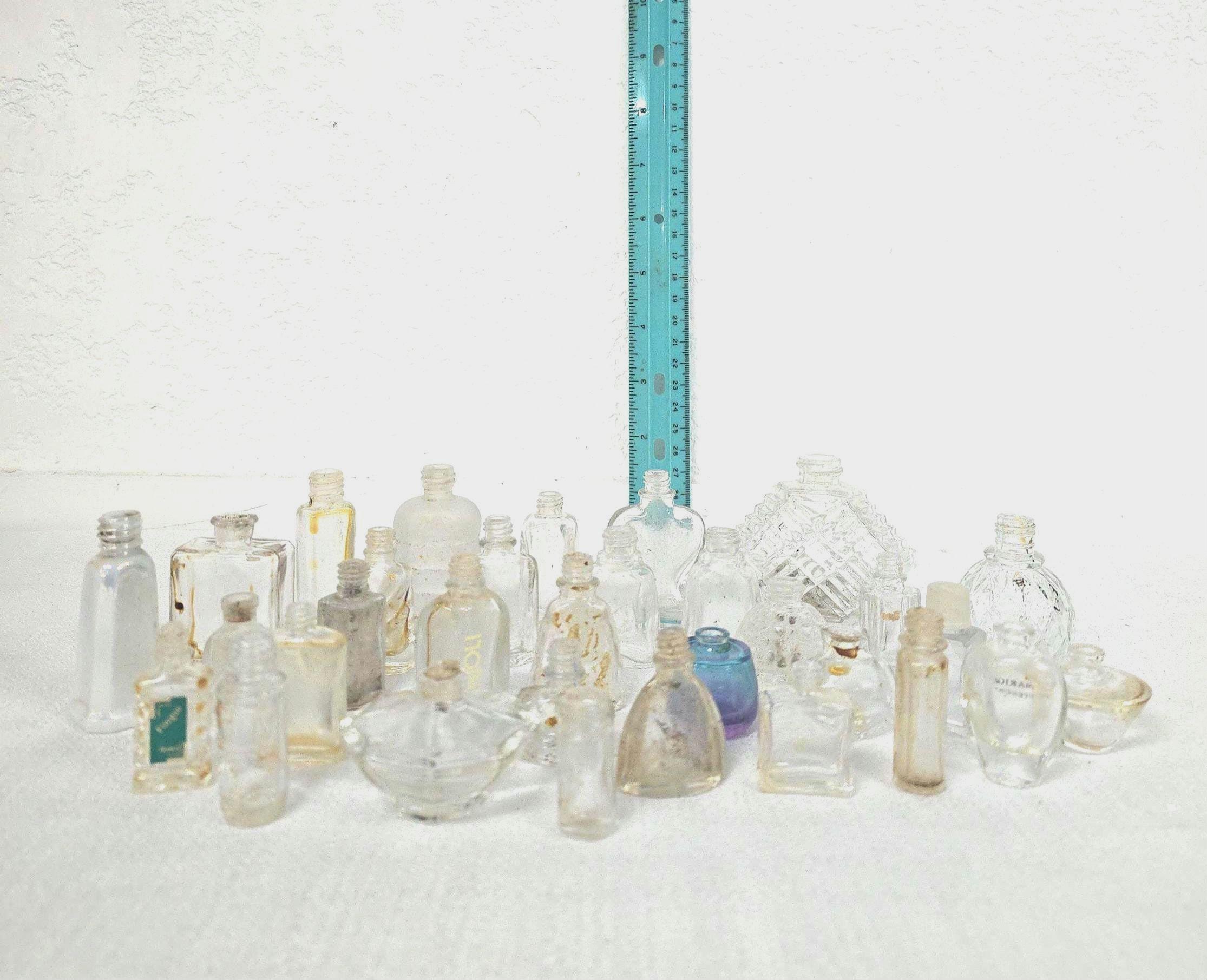 ヴィンテージ 処分品 ミニチュア 空香水瓶 蓋なし 33本 - Etsy 日本