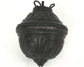 Ornate Cast Iron Antique Hanging Oil Lamp Counterweight