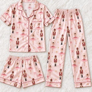 Pijama rosa de satén con diseño de Cascanueces y bailarina, pijamas a juego para madre e hija, ideal para fiestas de pijamas navideñas, conjunto de manga larga o de manga corta.