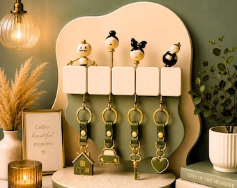 Ganchos para llaves de animales de madera y metal hechos a mano, accesorio organizador para la entrada de estilo rústico.