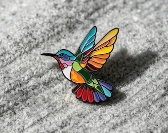 Hummingbird Enamel Pin Rainbow Bird Brooch, Colorful Metal Lapel Badge for Jackets Backpacks Hats, Gift for Bird Lovers Nature Fans