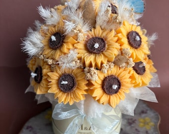 Handgemaakt zonnebloemkaarsboeket, decoratief bloemstuk, geschenkdoos woondecoratie