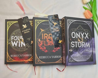 Conjunto de libros de tapa dura de romance fantástico / Fourth Wing Iron Flame Onyx Storm / Edición de coleccionista de Rebecca Yarros Estantería estética