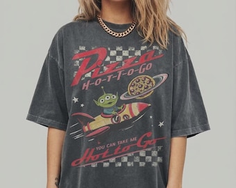 Pizza H-O-T-T-O-G-O Retro Alien T-Shirt, Vintage Toy Story Style Graphic Tee, Oversized Comfort Colors Shirt for Disney Trip Aesthetic