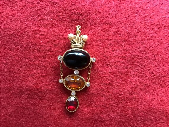 Joan Rivers Pin