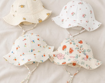 Baby Sun Hat with Chin Strap, Wide Brim Cotton Blend Bucket Hat, Lightweight Summer Hat for Newborn, Infant Beach Hat 0-12 Months