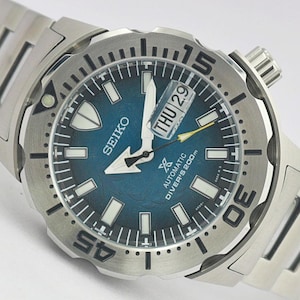 Vintage Seiko Prospex Diver Automatic Men's Watch - Blue Dial - Refurbished - Stainless Steel - Japan 6R35 movement - Gift for Him - 09