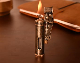 ヴィンテージ真鍮ライター レトロオイルライター 詰め替え式灯油ライター EDCポケットライター コレクターズアイテム 男性へのユニークなギフト パーソナライズライター