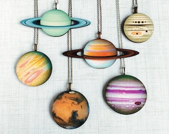 Planet Necklace Solar System Jewelry NASA Space Travel Saturn Mercury Venus Earth Mars Jupiter Uranus Neptune Pluto