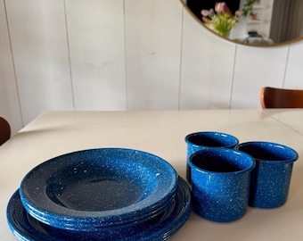 Juego de vajilla CINSA de esmalte azul moteado: tazas, platos llanos y platos hondos (10 piezas)